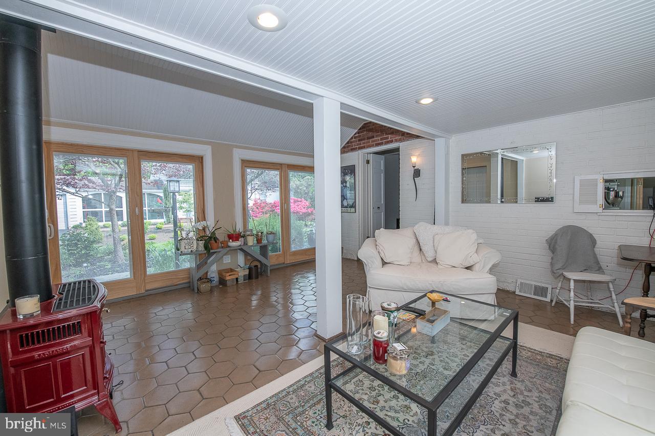 164 Conestoga Road Wayne, PA 19087 - Photo 10 of 30 Gallery Image 10