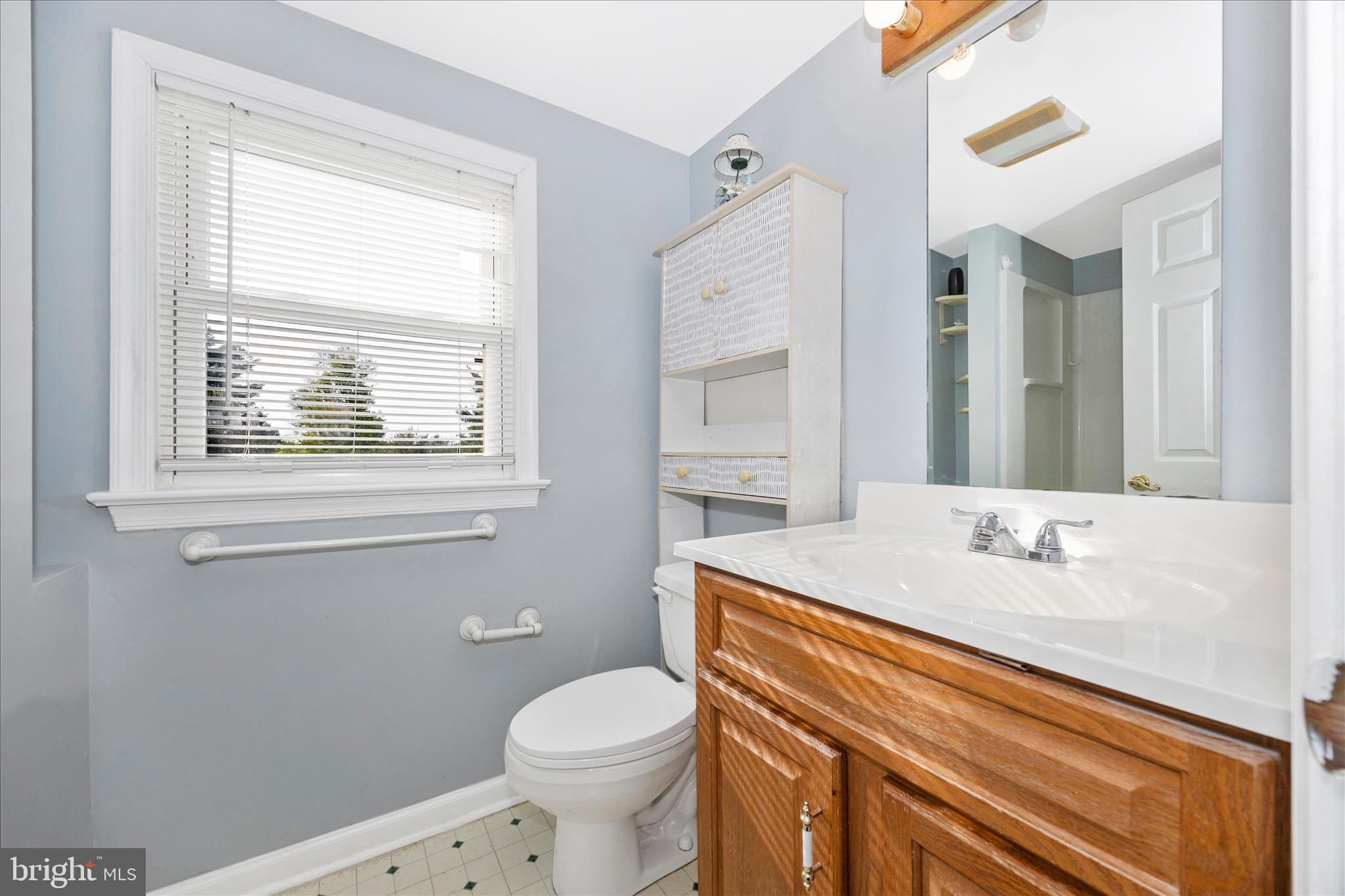 25628 Ridge Road Damascus, MD 20872 - Photo 27 of 42 OLIA5385