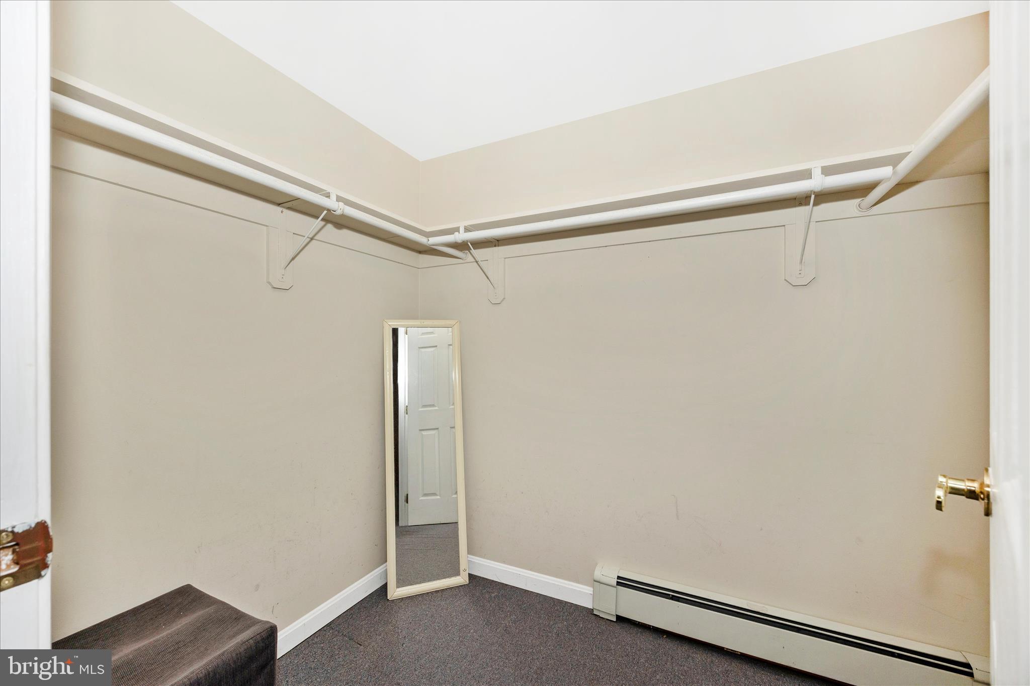 25628 Ridge Road Damascus, MD 20872 - Photo 29 of 42 OLIA5390