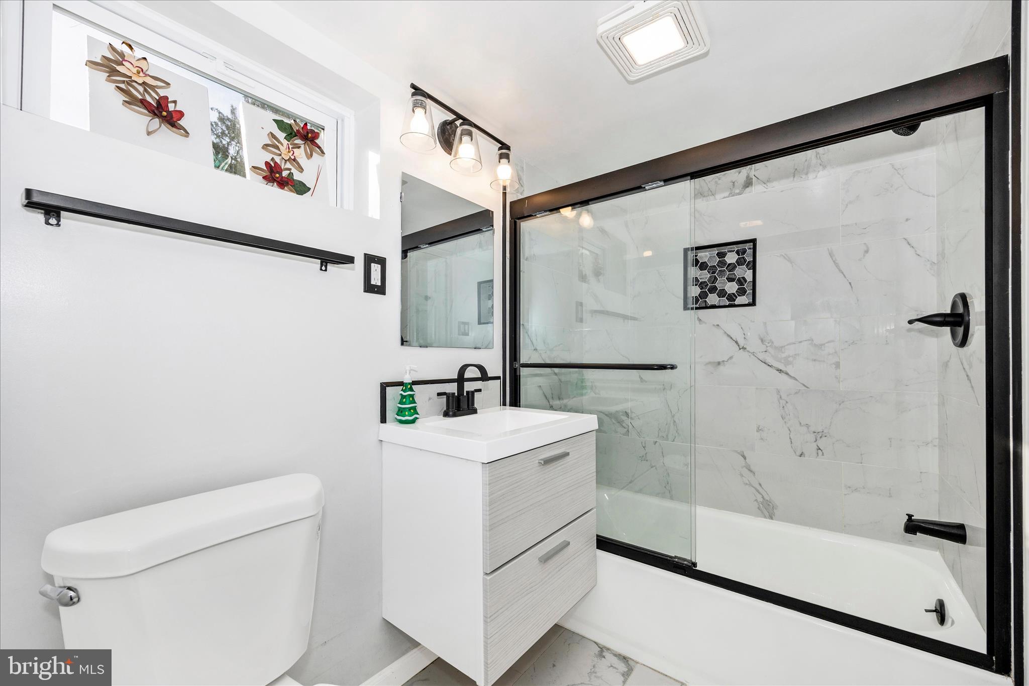 25628 Ridge Road Damascus, MD 20872 - Photo 37 of 42 OLIA5418