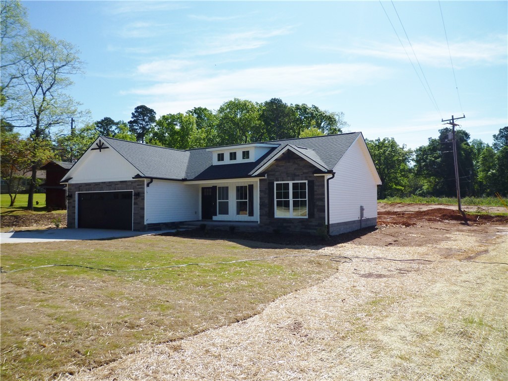 401 Nelson Drive Anderson, SC 29621 - Photo 4 of 26 Gallery Image 4