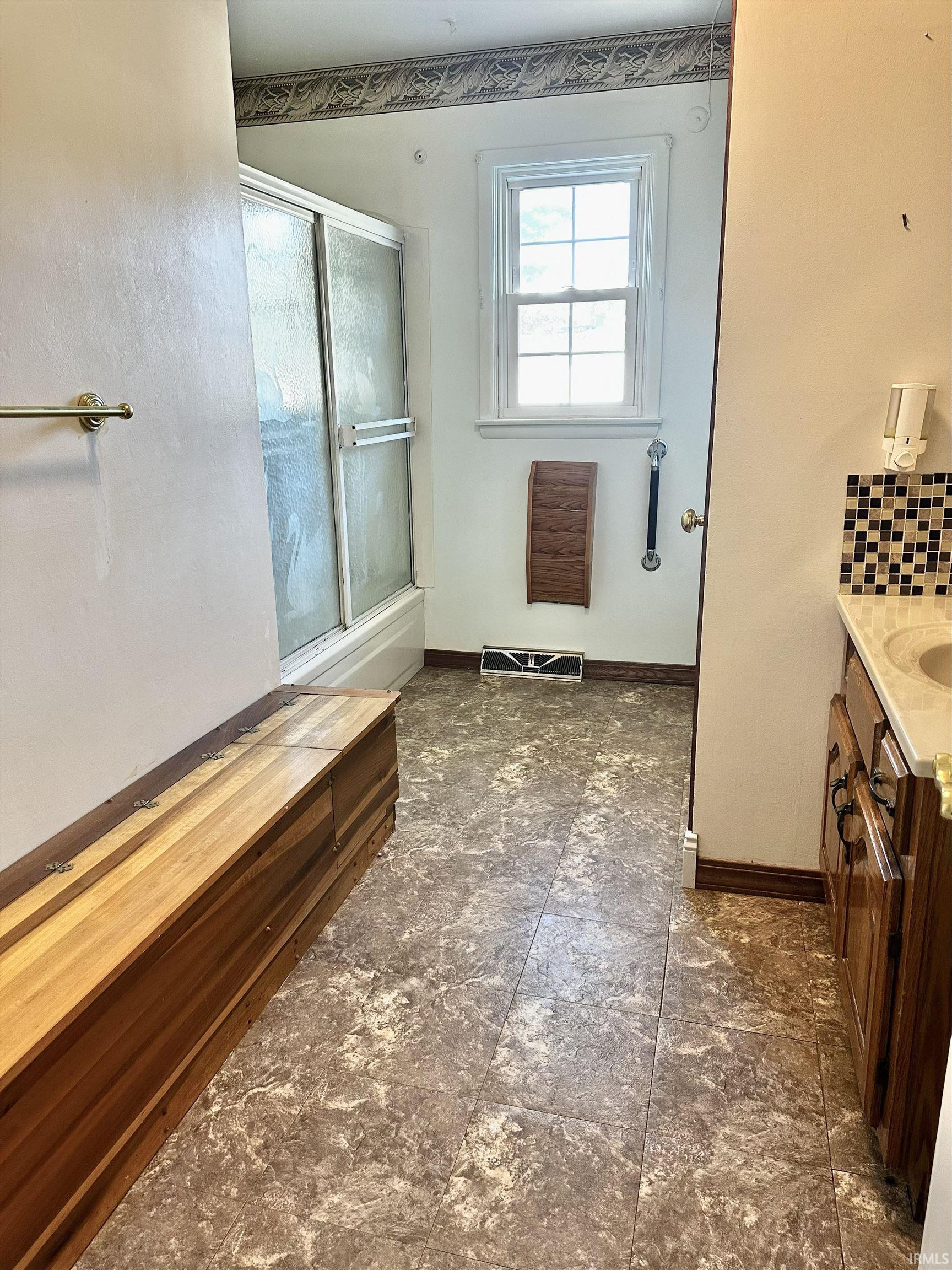 7298 South Bakersfield Road Bloomington, IN 47401 - Photo 11 of 12 Gallery Image 11
