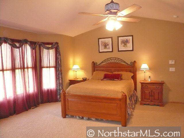 7639 Ridgeview Way Chanhassen, MN 55317 - Photo 8 of 10