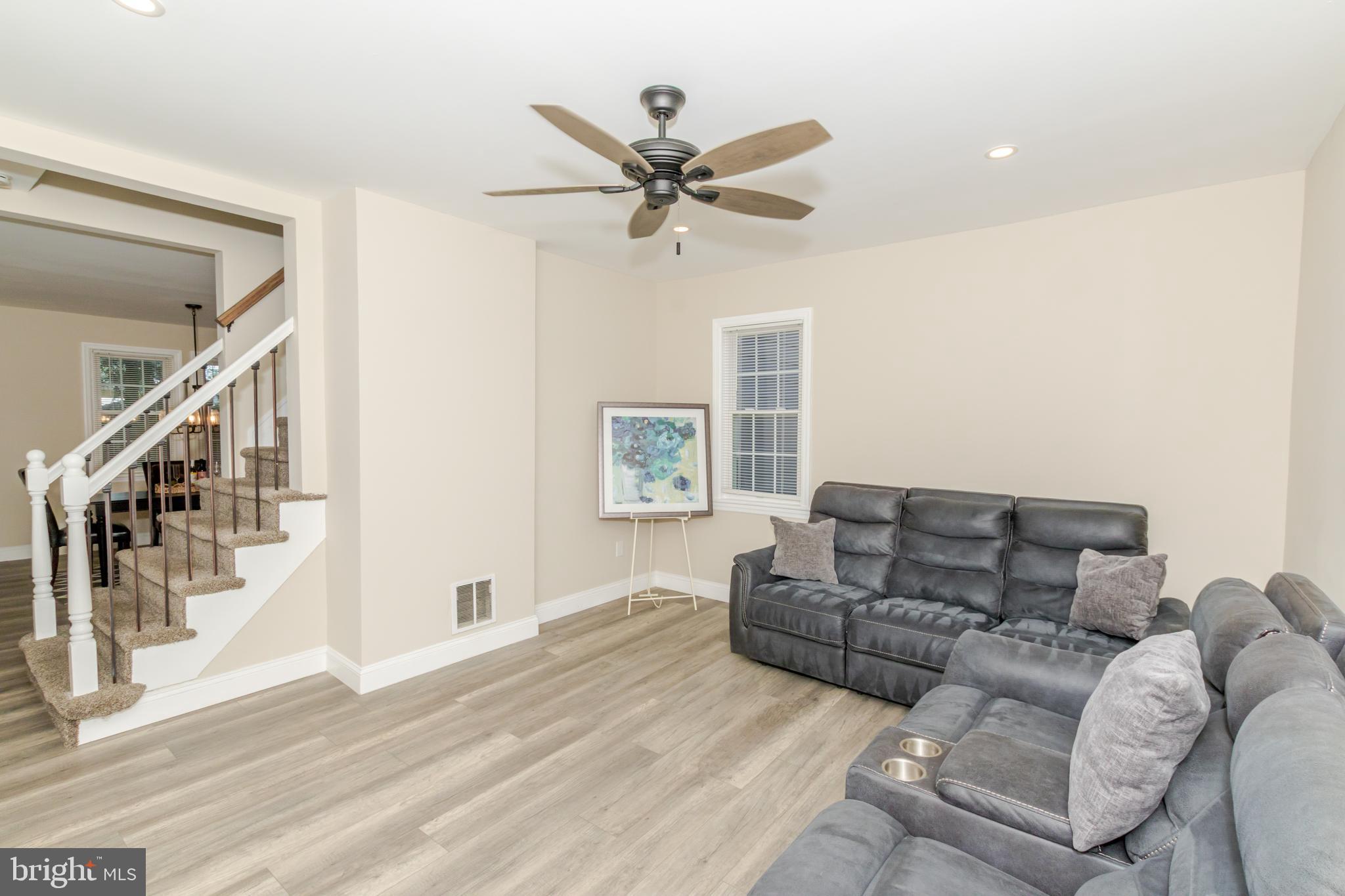 100 North 1st Road Hammonton, NJ 08037 - Photo 10 of 47 a living room with furniture