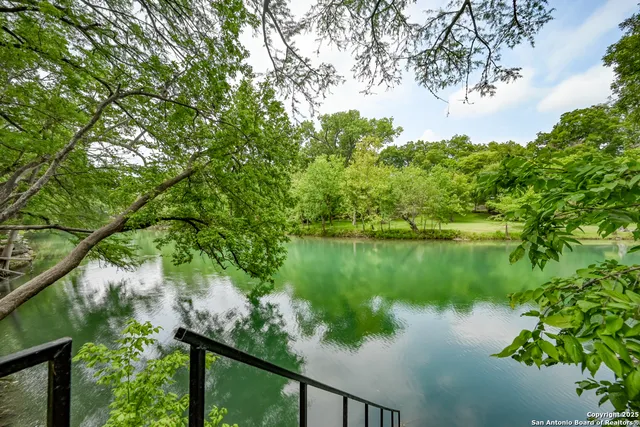 $3,990,000 | 2865 Edgegrove, Canyon Lake, TX 78133
