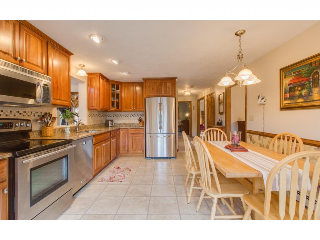 63 Frost Road Derry, NH 03038 - Photo 12 of 36 Gallery Image 12