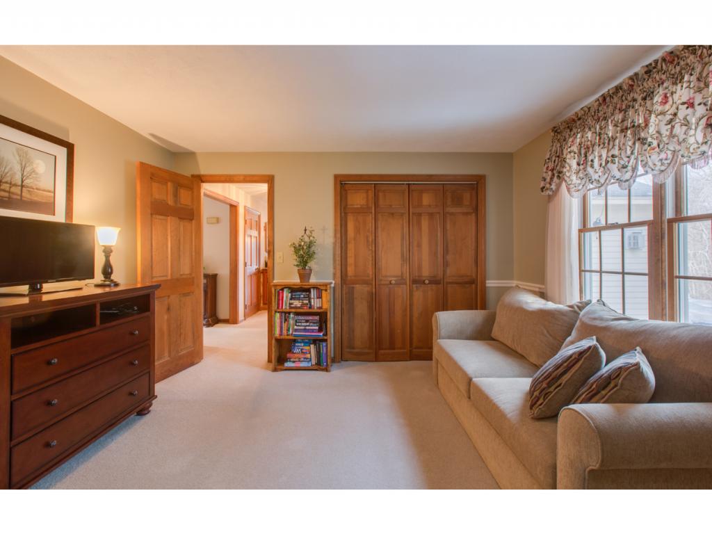 63 Frost Road Derry, NH 03038 - Photo 16 of 36 Gallery Image 16