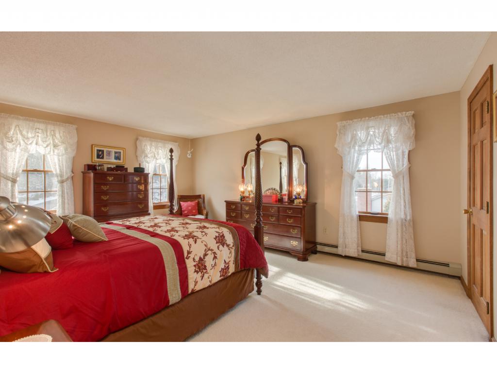 63 Frost Road Derry, NH 03038 - Photo 22 of 36 Gallery Image 22