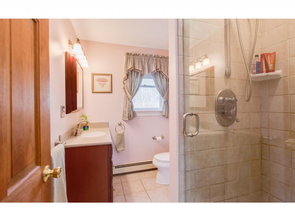 63 Frost Road Derry, NH 03038 - Photo 24 of 36 Gallery Image 24