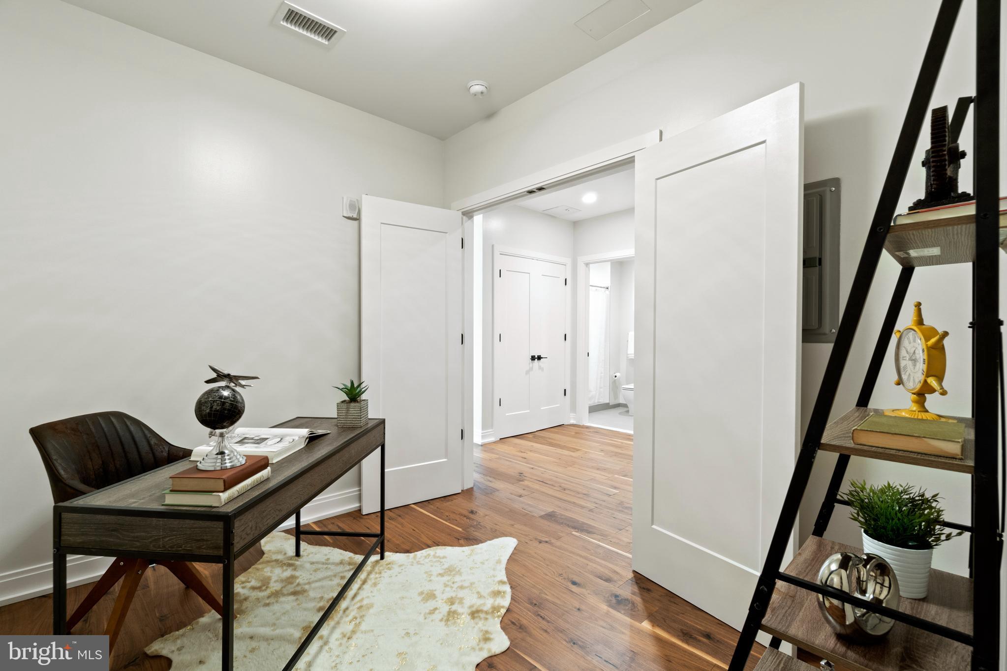 1111 Pennsylvania Ave. Southeast, Unit 207 Washington, DC 20003 - Photo 13 of 19