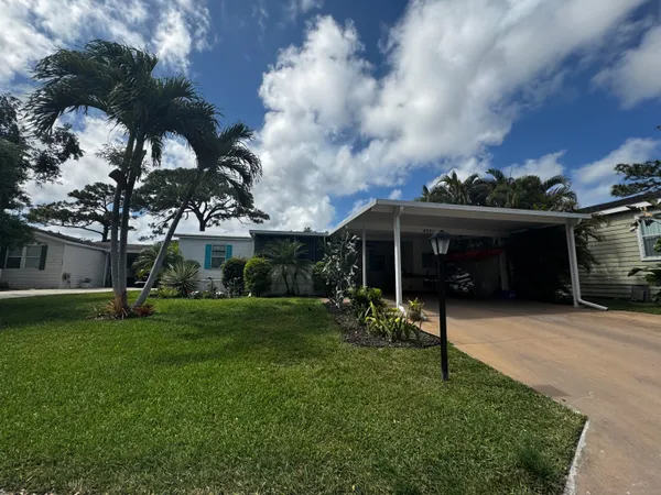 $164,900 | 4081 4th Court, Lantana, FL 33462