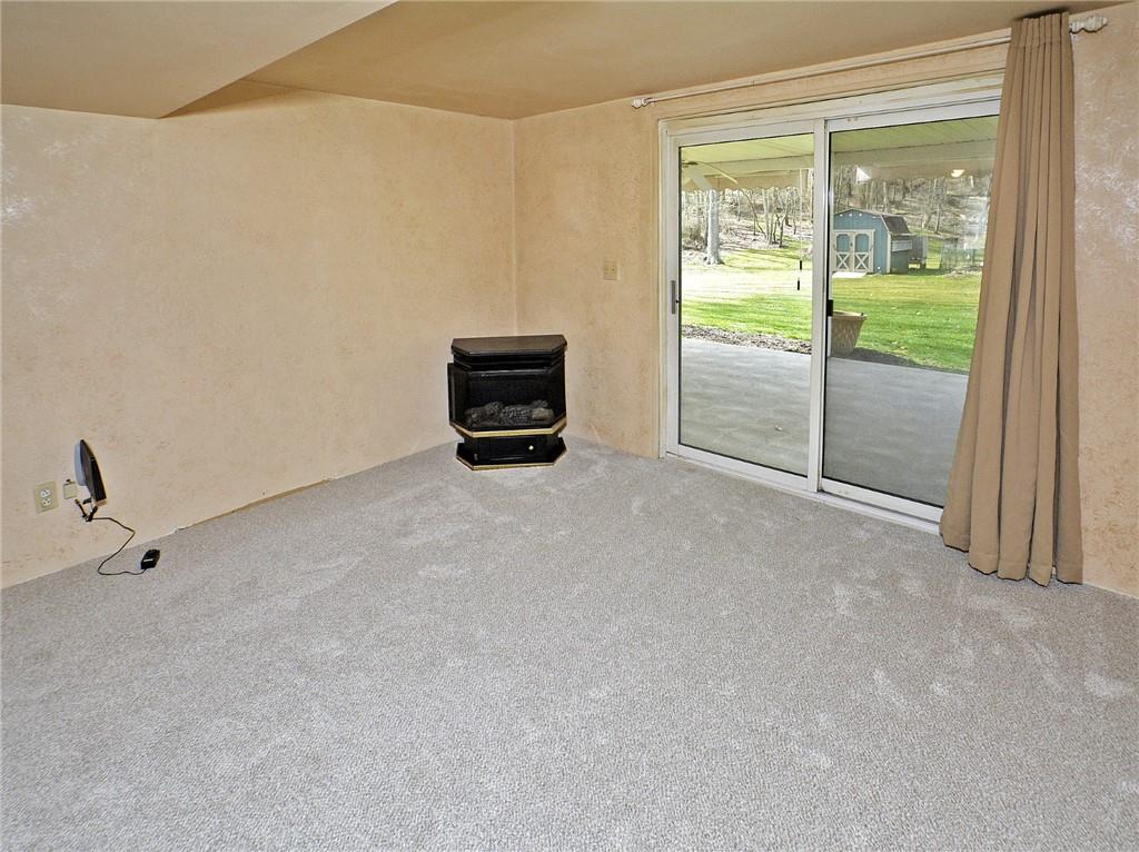 1823 O'Block Road Pittsburgh, PA 15239 - Photo 12 of 18 Gallery Image 12