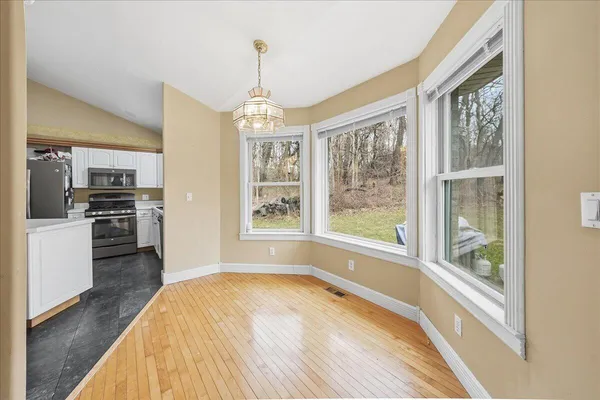 $750,000 | 467 North 211 East, Valparaiso, IN 46383