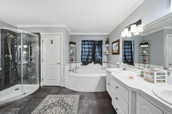 $750,000 | 467 North 211 East, Valparaiso, IN 46383