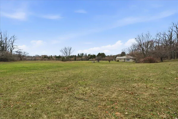 $750,000 | 467 North 211 East, Valparaiso, IN 46383