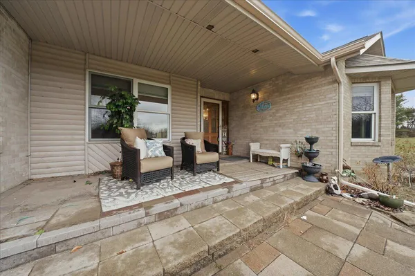 $750,000 | 467 North 211 East, Valparaiso, IN 46383