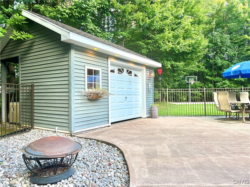 9680 Toby Road Marcy, NY 13403 - Photo 7 of 44 Pool House