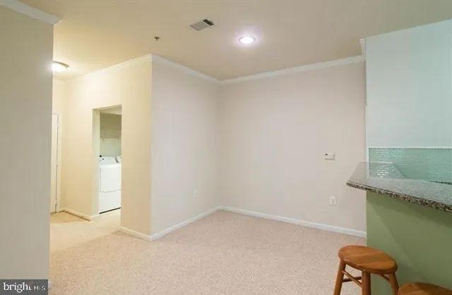 $2,400 | 5106 D Travis Edward Way, Unit 5106D, Centreville, VA 20120