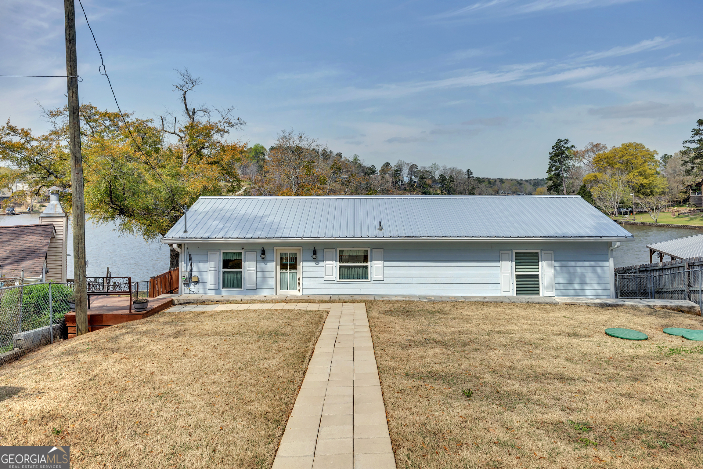 411 Alcovy Road Mansfield, GA 30055 - Photo 33 of 49 a house view with a outdoor space