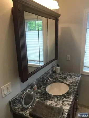 $2,950 | 116 Prospect Street, Paramus, NJ 07652