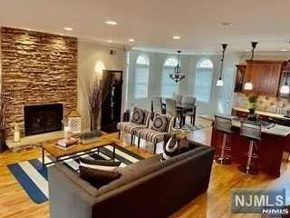 $2,950 | 116 Prospect Street, Paramus, NJ 07652