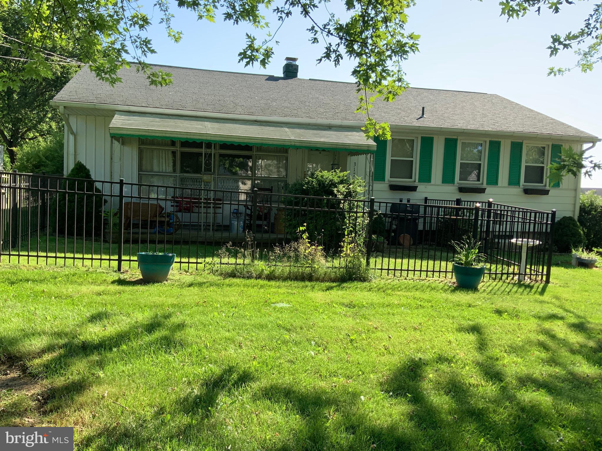 317 Walnuttown Road Fleetwood, PA 19522 - Photo 1 of 32 Gallery Image 1