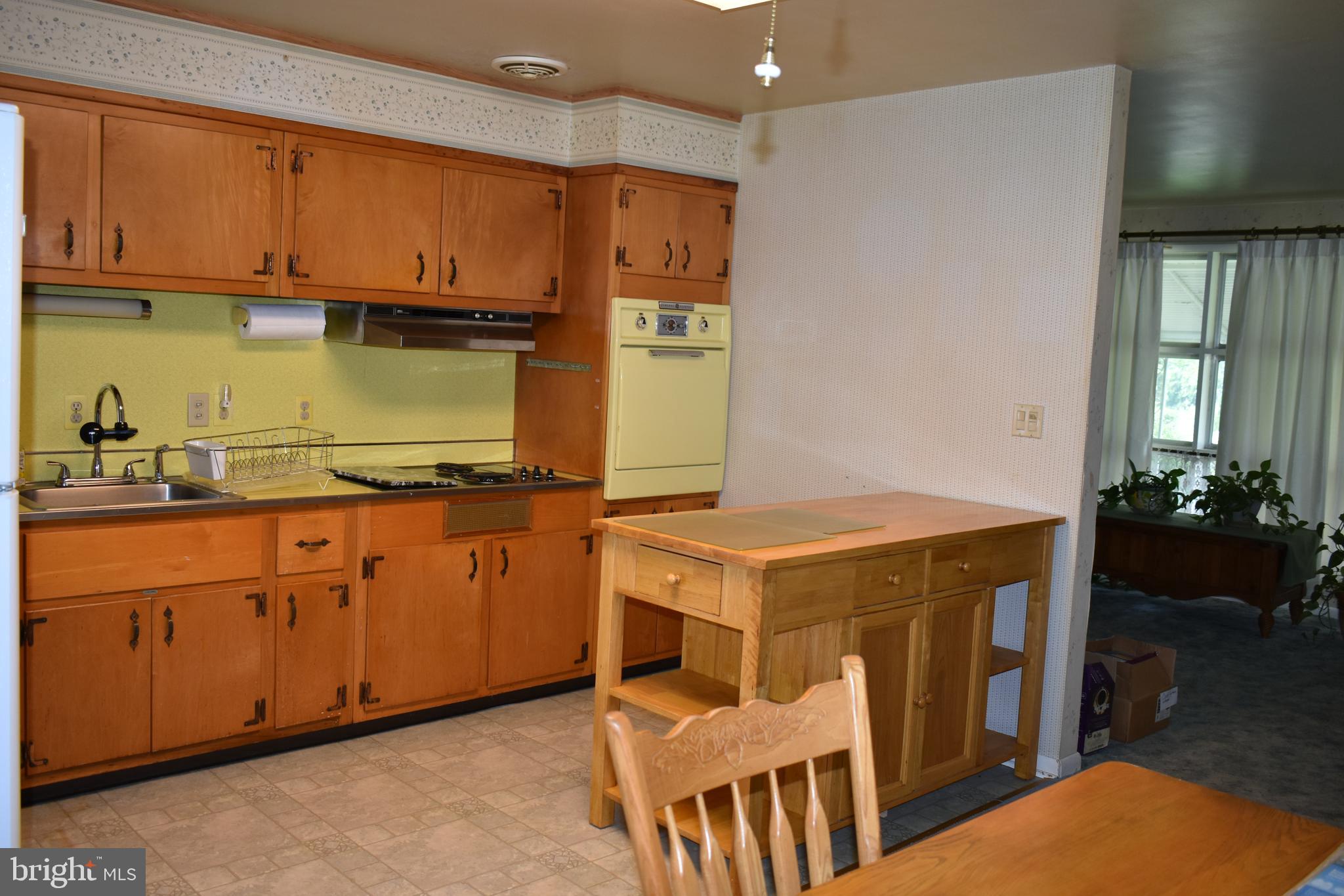 317 Walnuttown Road Fleetwood, PA 19522 - Photo 16 of 32 Gallery Image 16