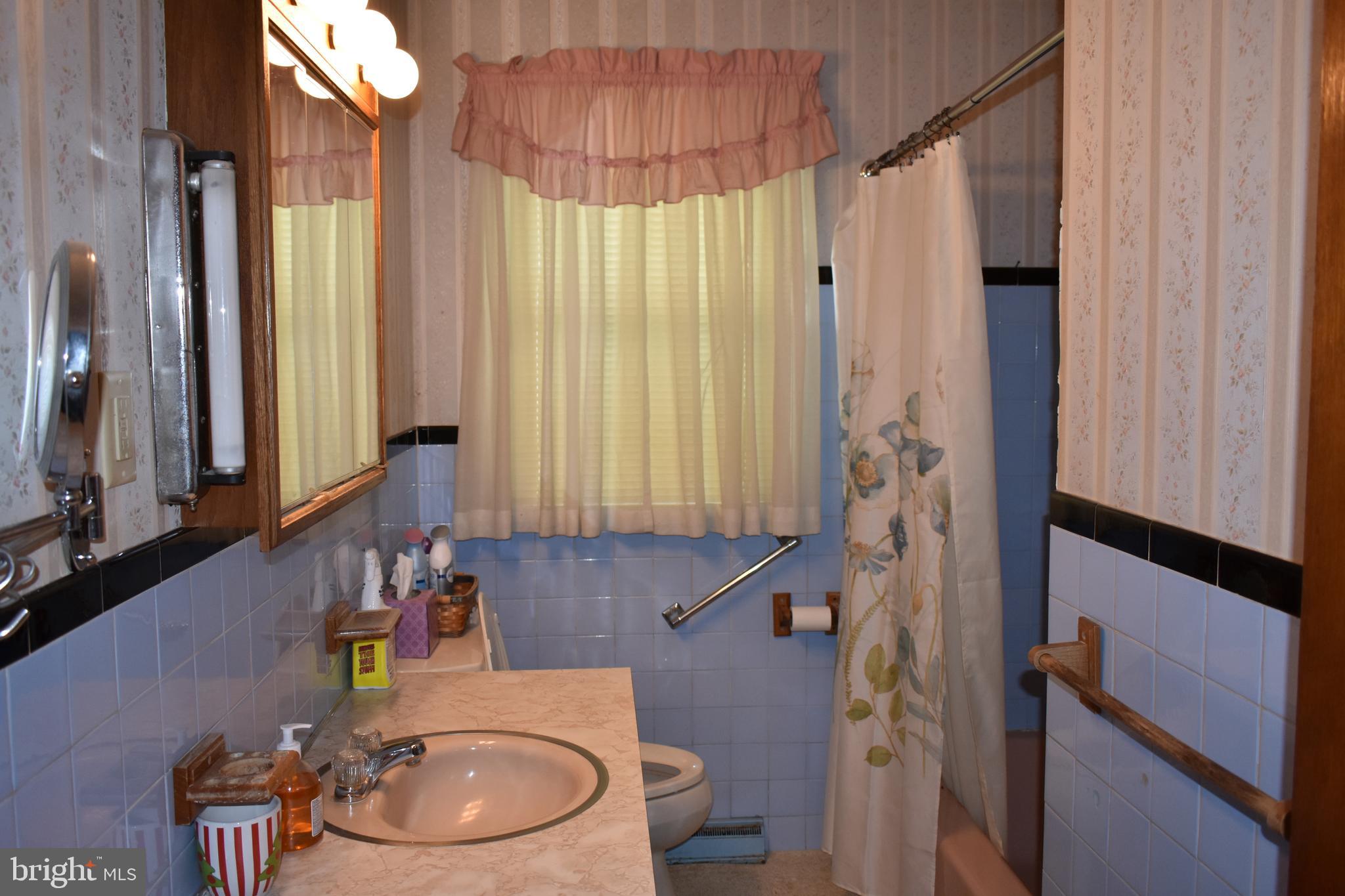 317 Walnuttown Road Fleetwood, PA 19522 - Photo 18 of 32 Gallery Image 18