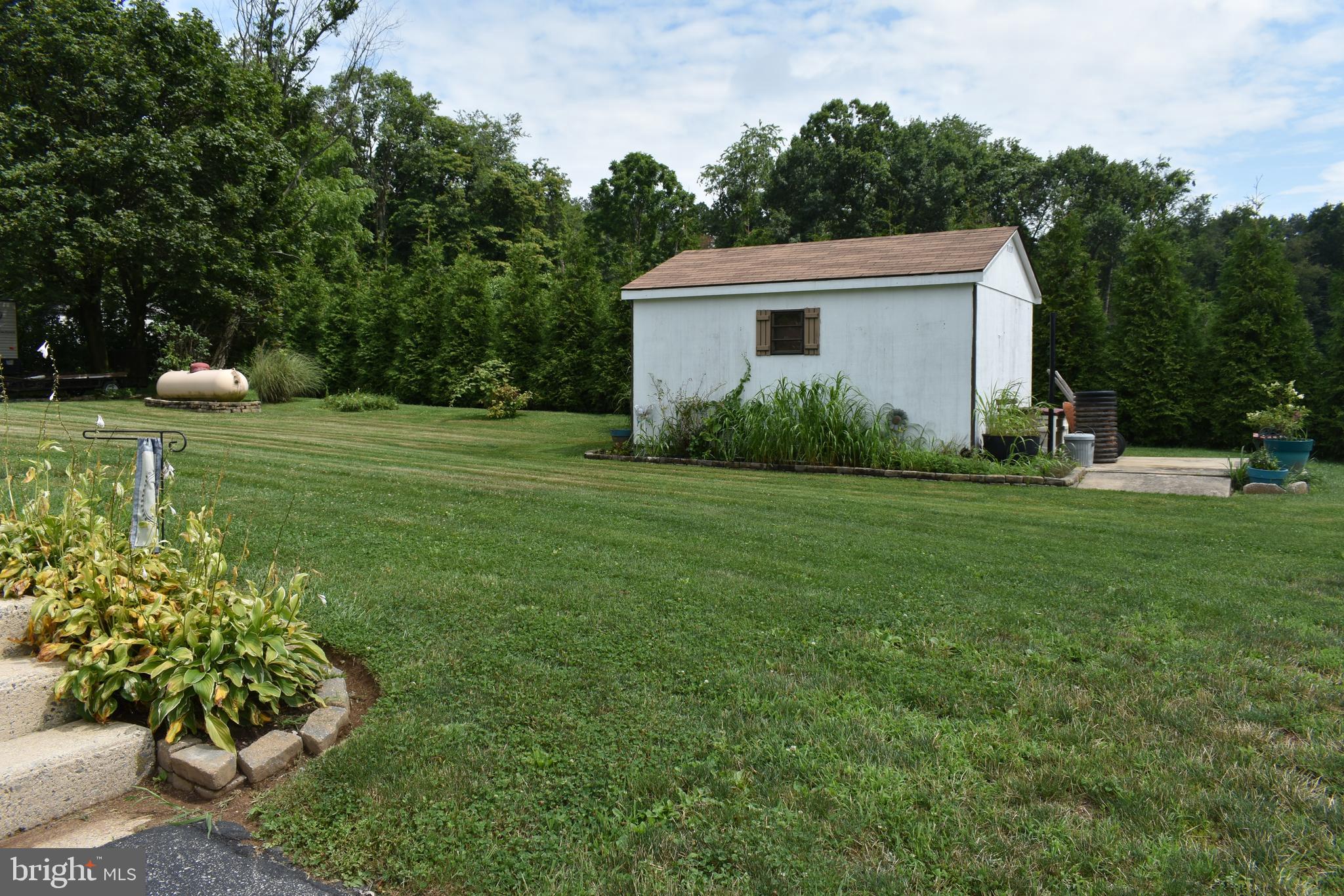 317 Walnuttown Road Fleetwood, PA 19522 - Photo 10 of 32 Gallery Image 10