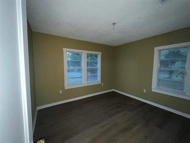 $1,900 | 2013 Ocean View Place, Tampa, FL 33605