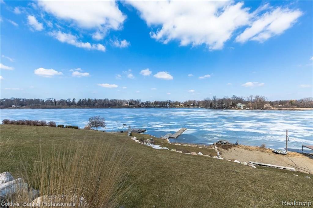3130 Lexington Road Waterford, MI 48328 - Photo 8 of 31