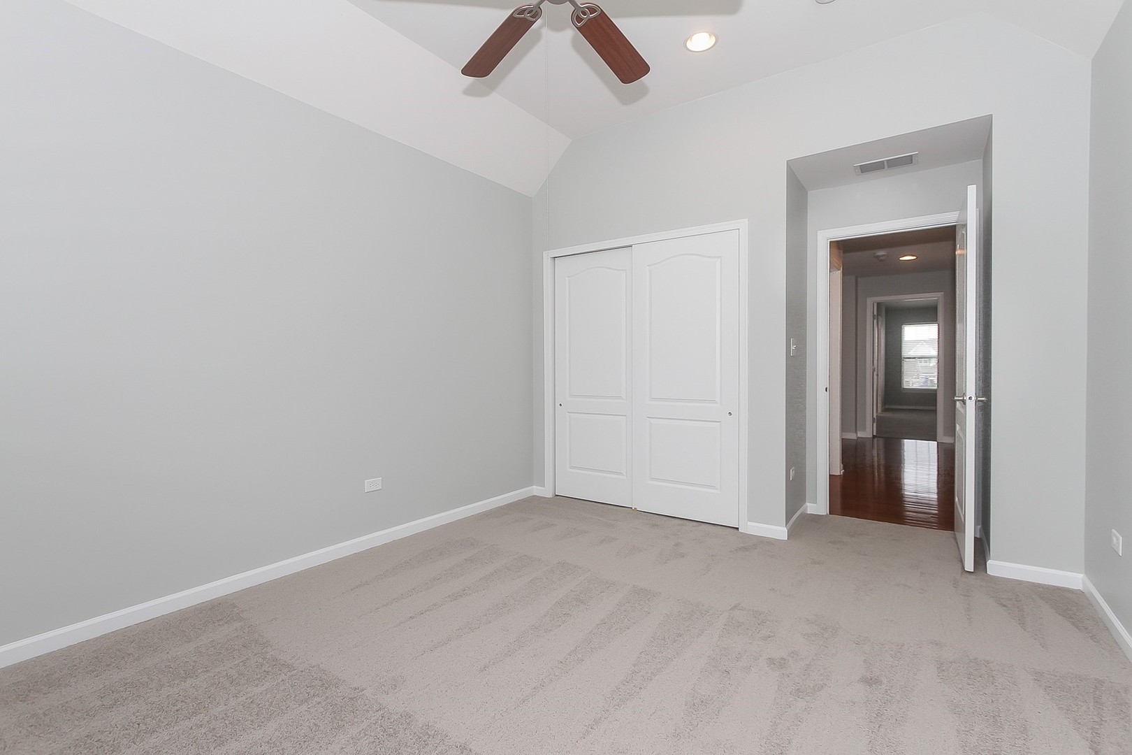 1144 Falcon Ridge Drive Elgin, IL 60124 - Photo 31 of 33