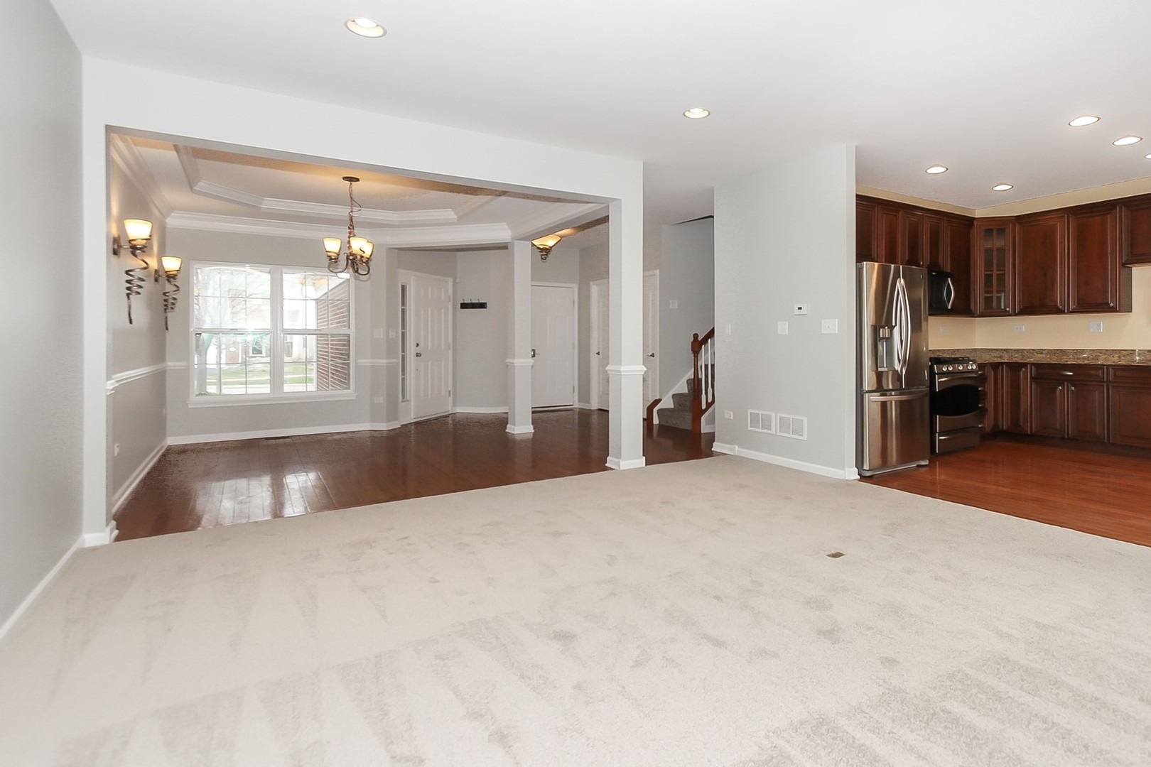 1144 Falcon Ridge Drive Elgin, IL 60124 - Photo 8 of 33
