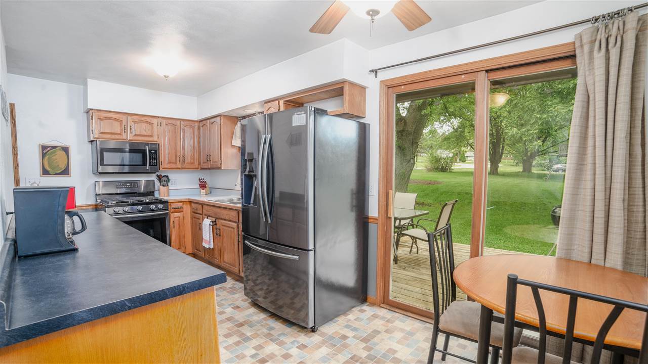 8420 Vicki Road Rockford, IL 61108 - Photo 11 of 25 Gallery Image 11
