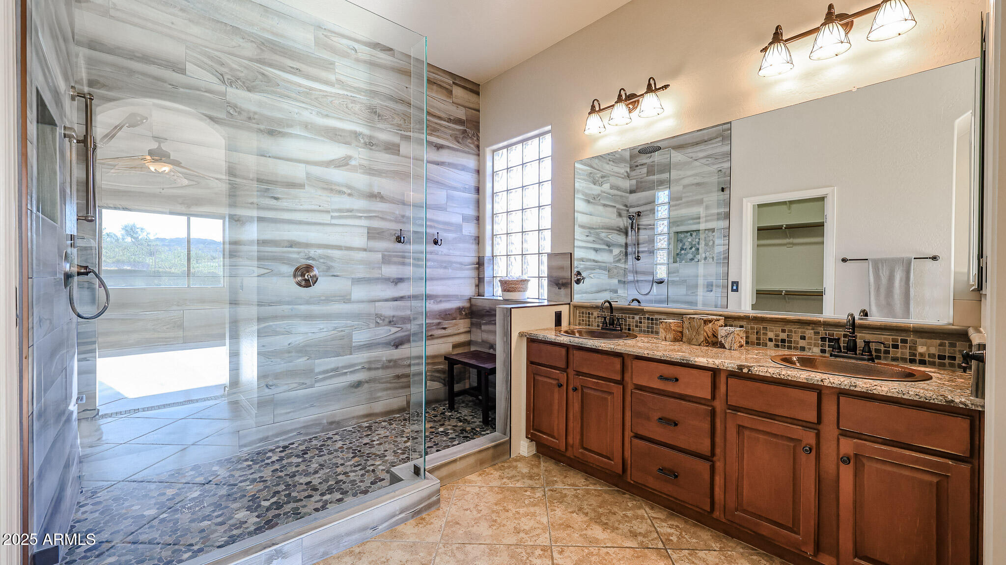 18391 Verdin Road Goodyear, AZ 85338 - Photo 35 of 94 Double Sinks