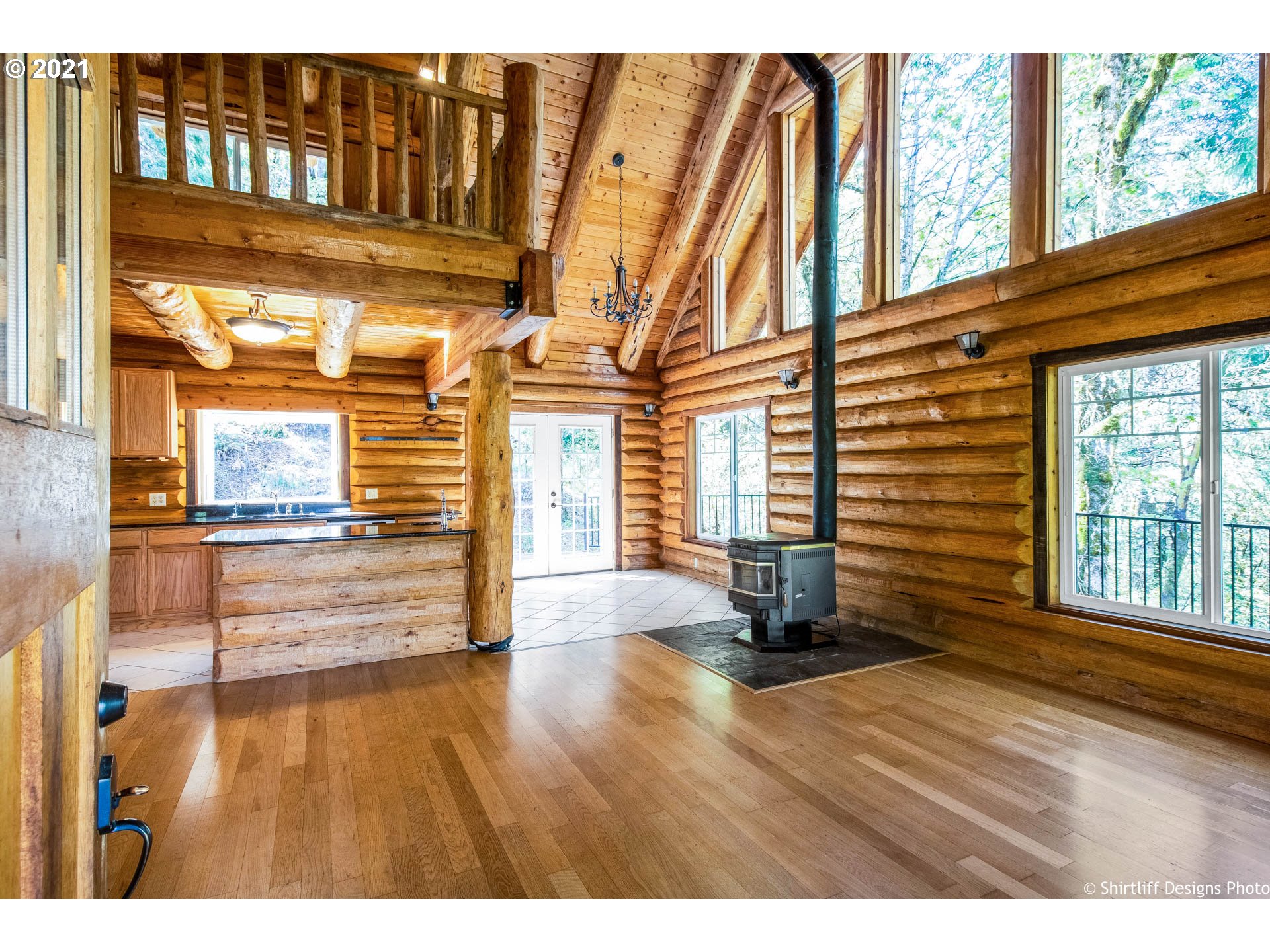 88827 Hale Road Noti, OR 97461 - Photo 5 of 32 Gallery Image 5