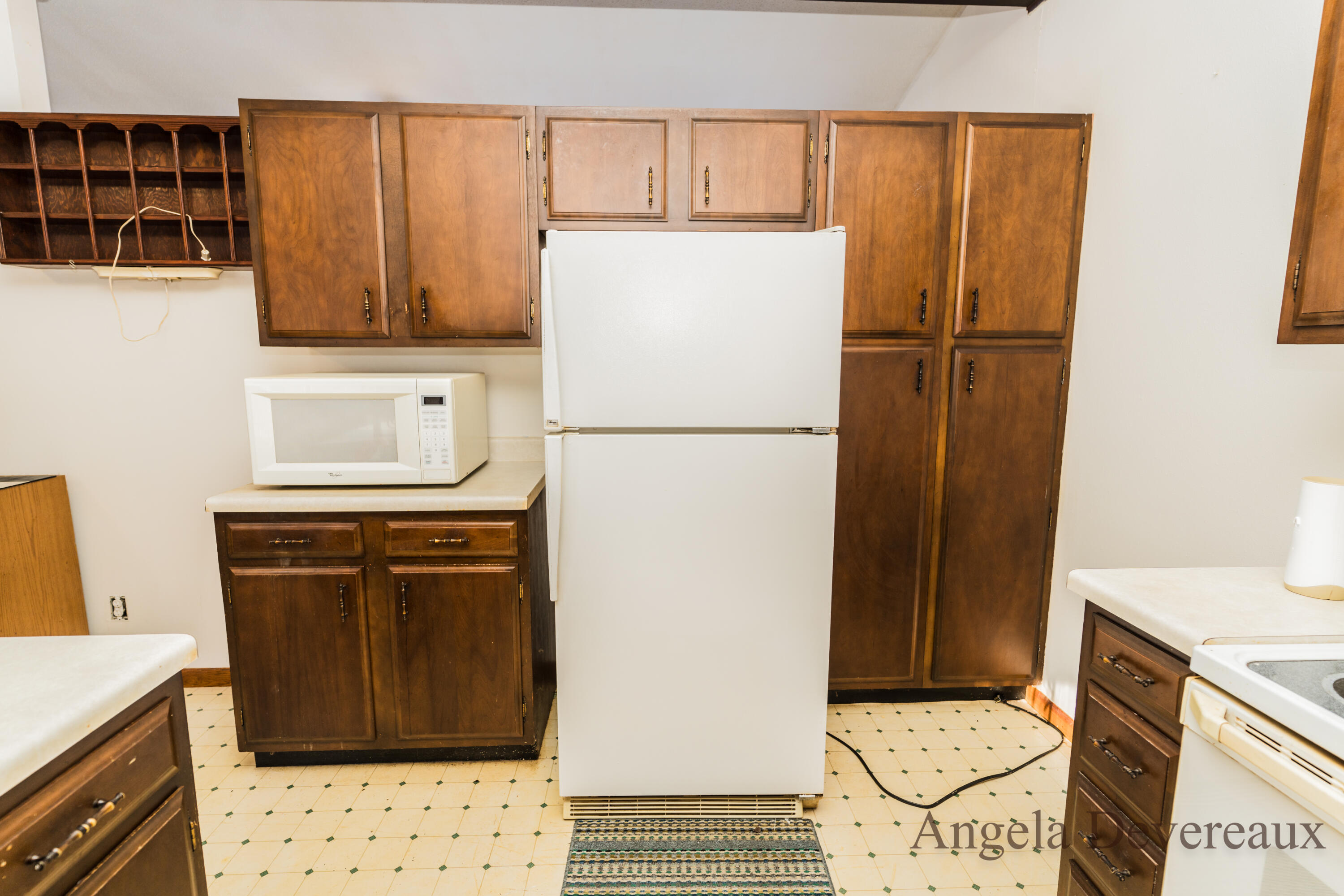 6040 North Hillman Road Six Lakes, MI 48886 - Photo 7 of 35 DSC07804