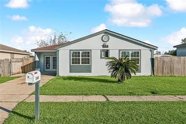 $2,100 | 2049 Tuskegee Drive, Marrero, LA 70072