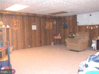8906 Blue Grass Road Philadelphia, PA 19152 - Photo 4 of 5 Gallery Image 4