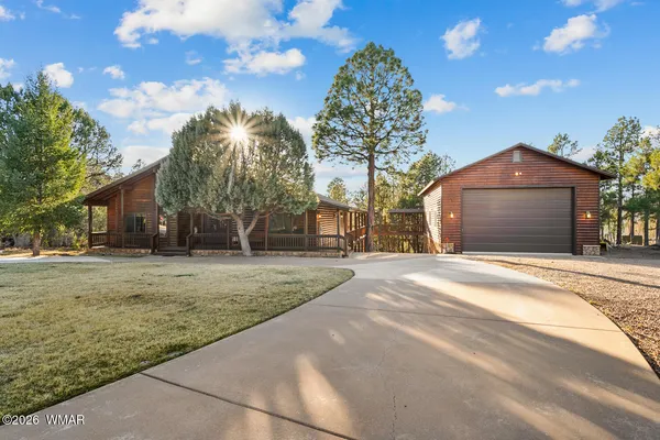 $1,200,000 | 2940 Constellation Lane, Overgaard, AZ 85933