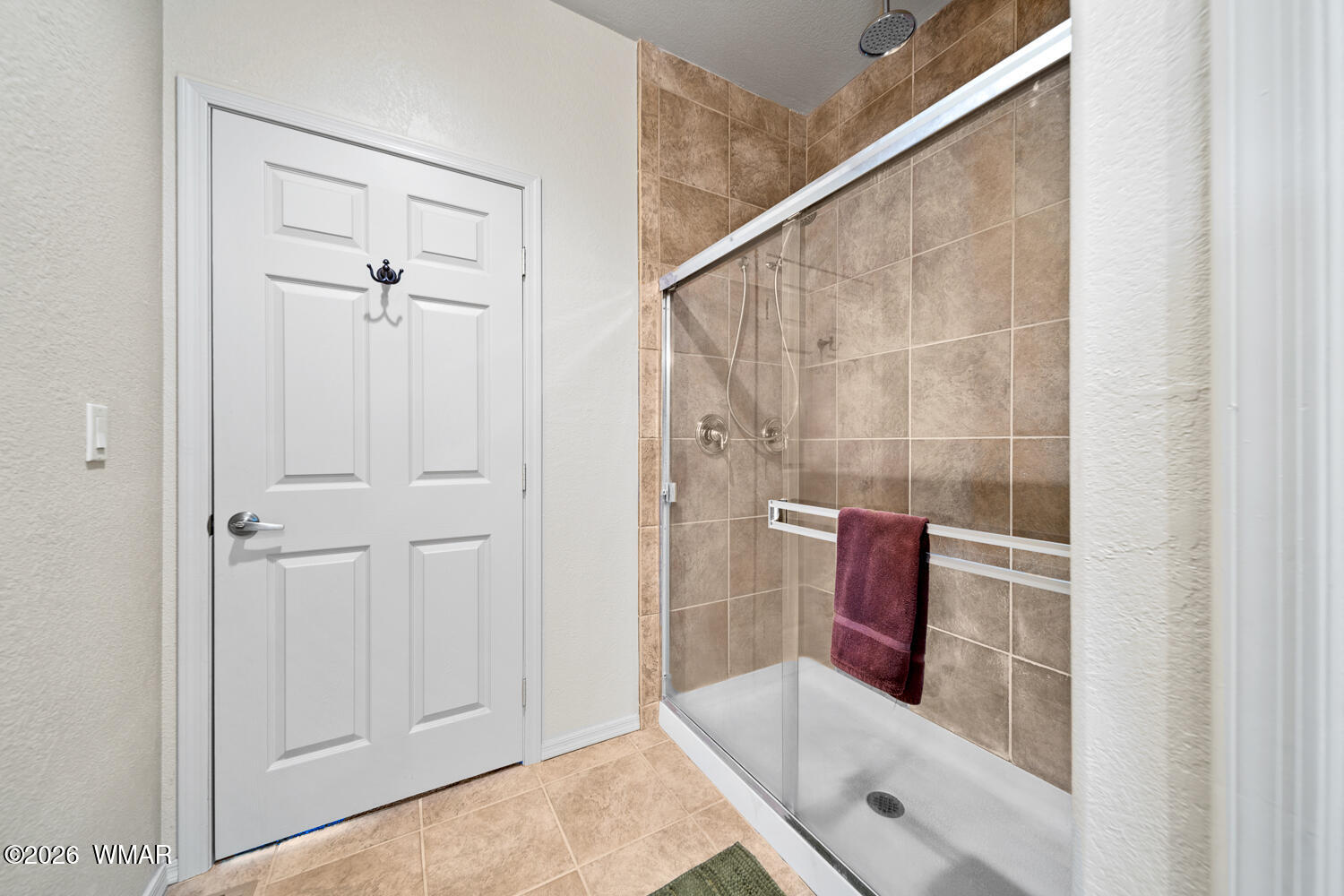 2940 Constellation Lane Overgaard, AZ 85933 - Photo 20 of 86 Walk in shower