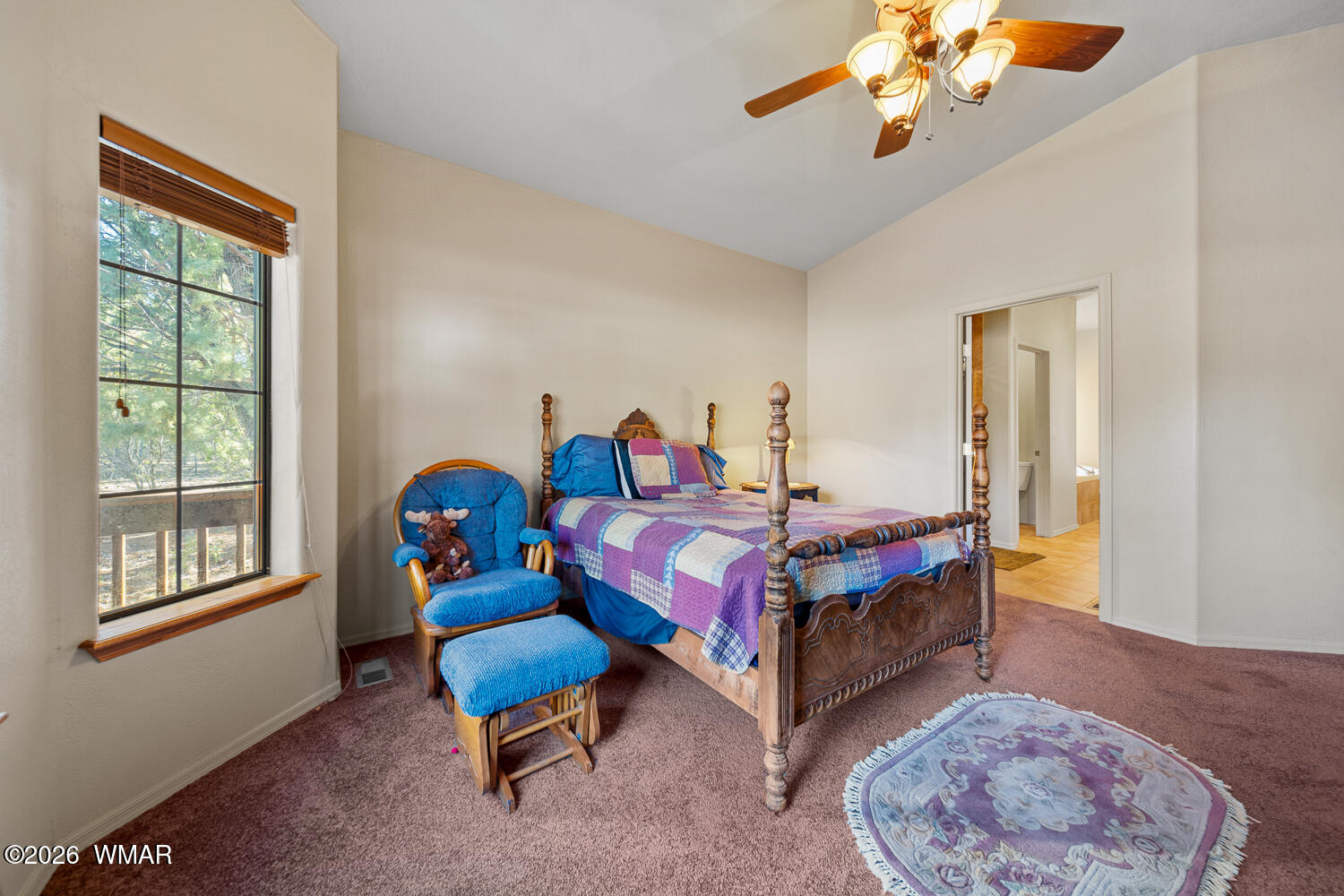 2940 Constellation Lane Overgaard, AZ 85933 - Photo 23 of 86 Open and sunny bedroom