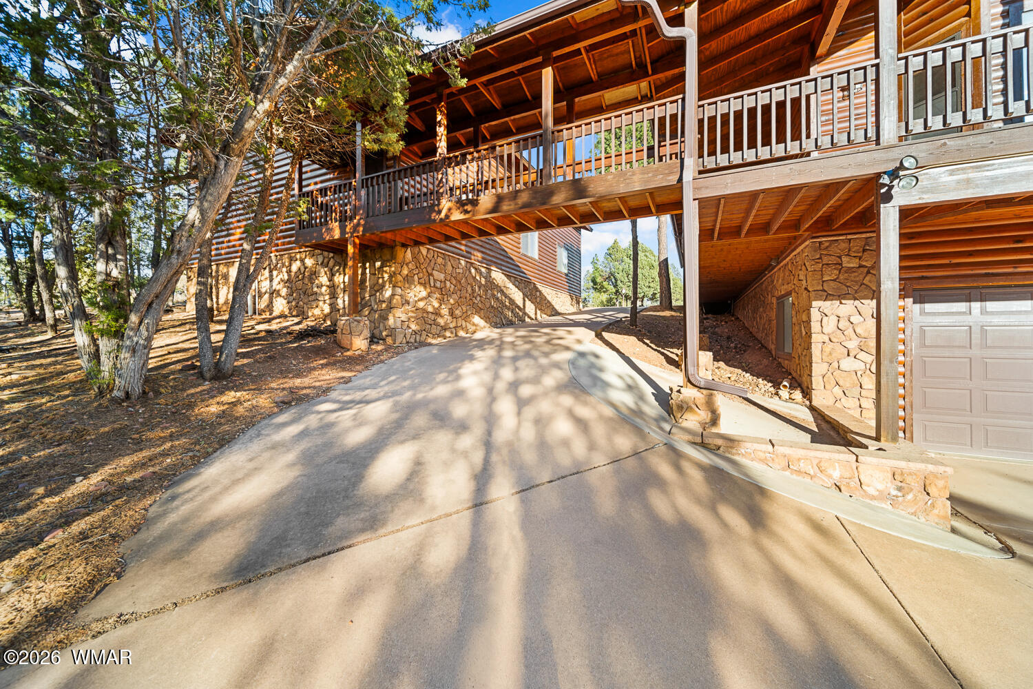 2940 Constellation Lane Overgaard, AZ 85933 - Photo 50 of 86 Patio Area