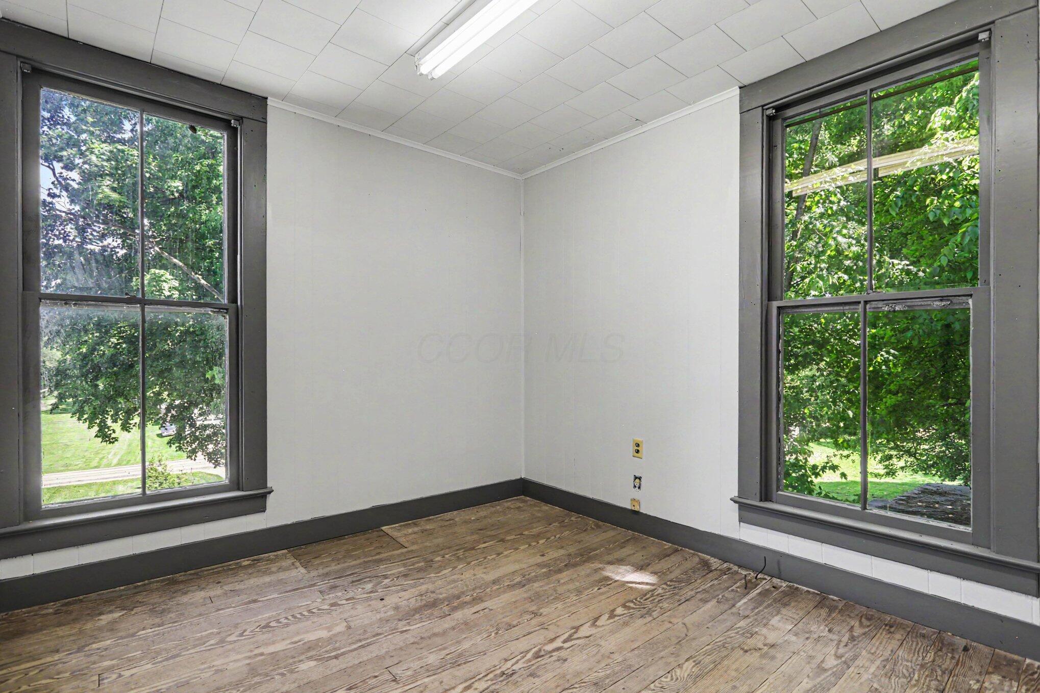 9030 Columbus Road Mount Vernon, OH 43050 - Photo 21 of 39 017_file_2481
