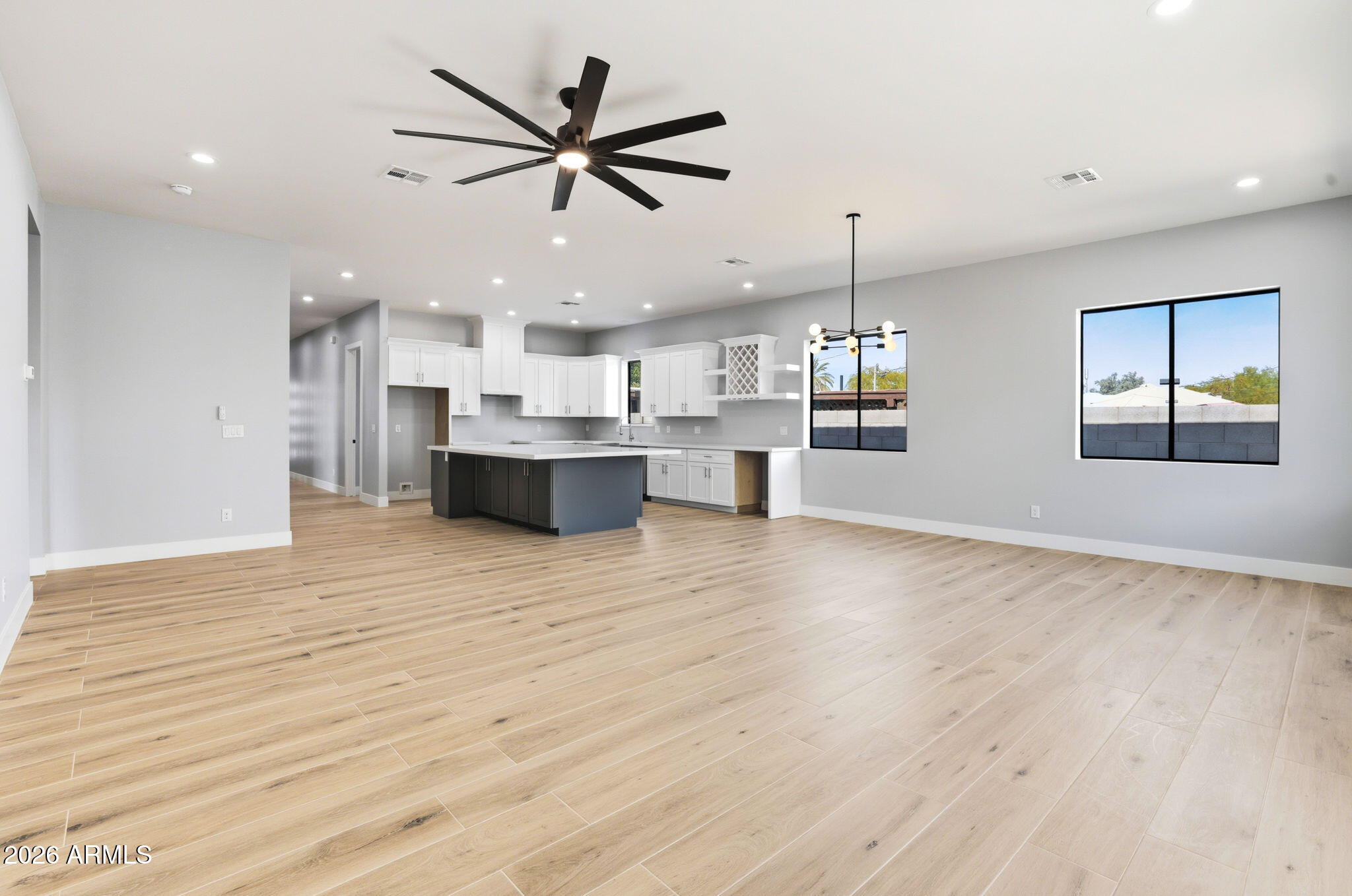 415 South Robert Road Tempe, AZ 85281 - Photo 13 of 51 13-web-or-mls-415 S Robert Rd Tempe, AZ
