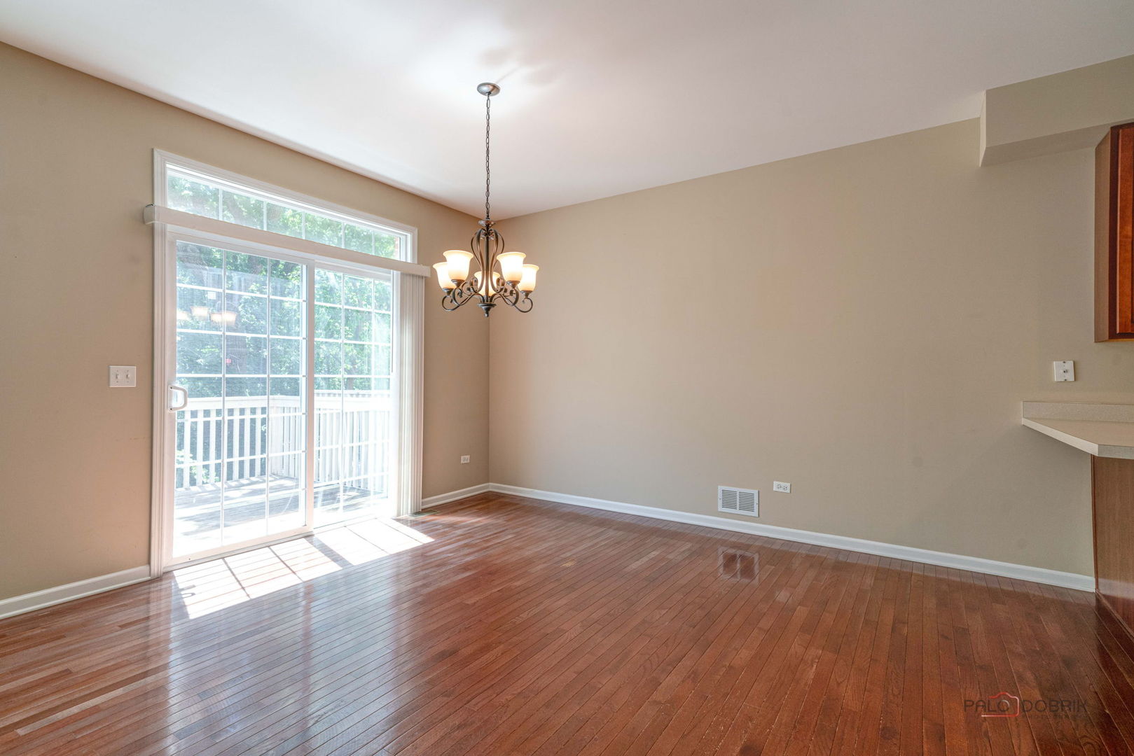 790 Oak Hollow Road Crystal Lake, IL 60014 - Photo 10 of 33