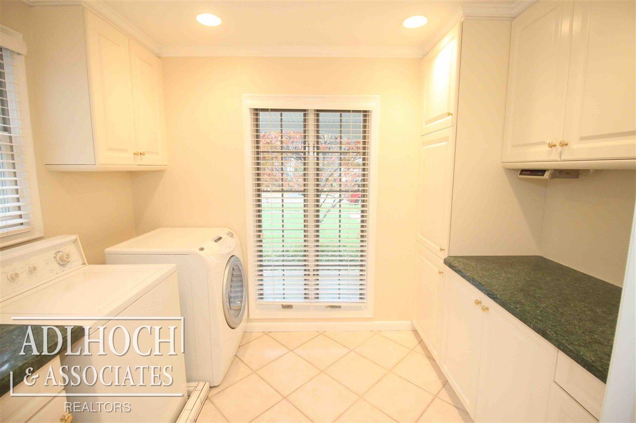 70 Merriweather Road Grosse Pointe Farms, MI 48236 - Photo 25 of 34