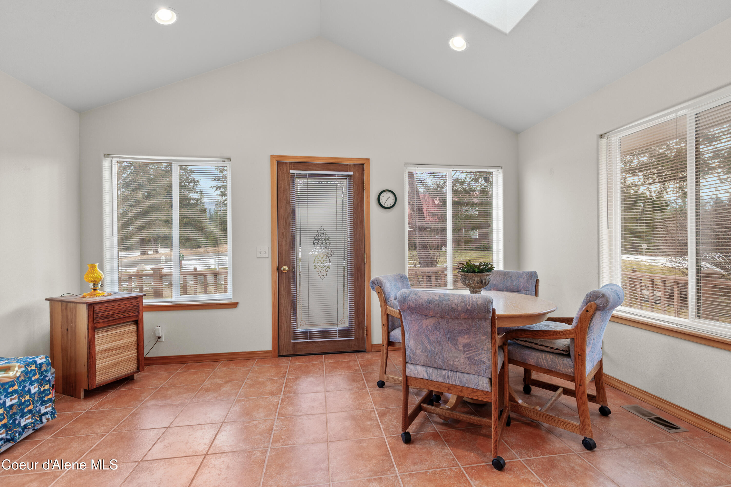 664 Stoneridge Road Blanchard, ID 83804 - Photo 19 of 40 Sun Room Off Primary