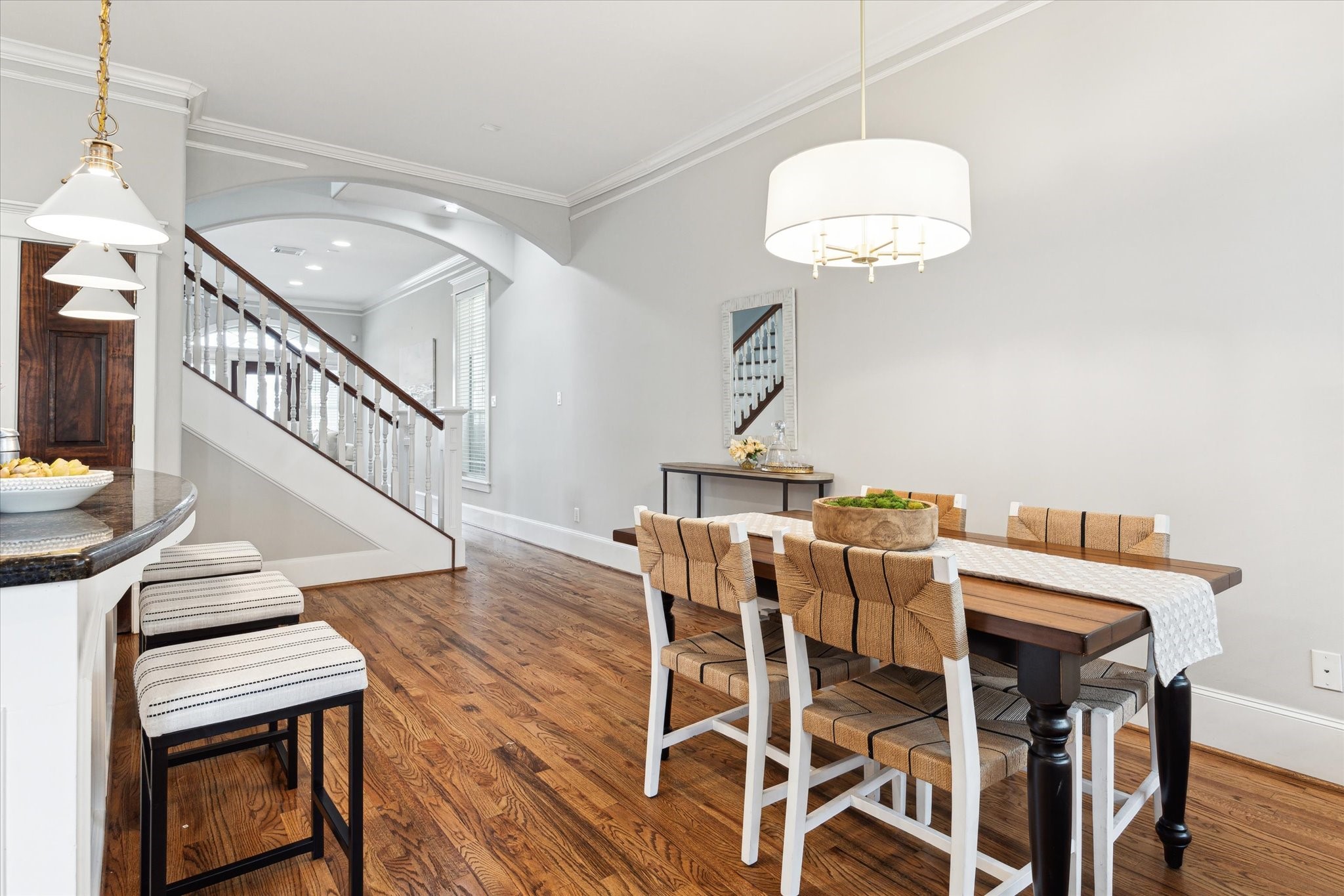 809 West 20th Street Houston, TX 77008 - Photo 20 of 39 a view of a dining room with furniture and wooden floor