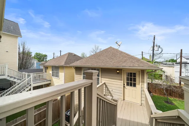 $3,800 | 809 West 20th Street, Houston, TX 77008